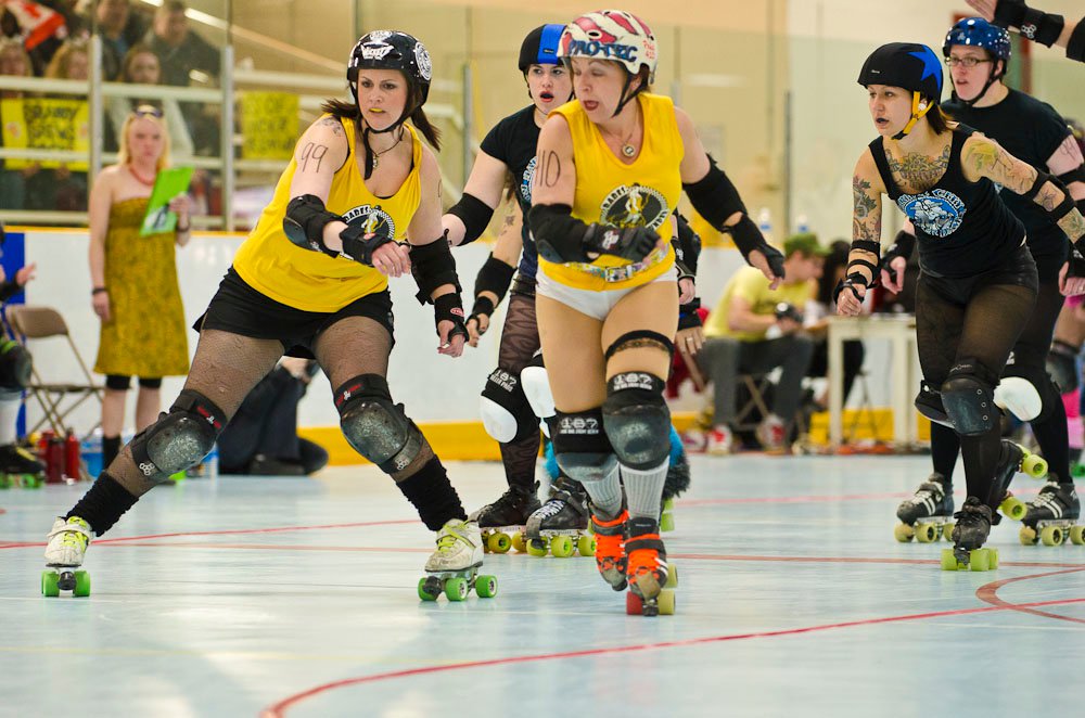 Thunder Bay Roller Derby presents Mamma Said Knock You Out