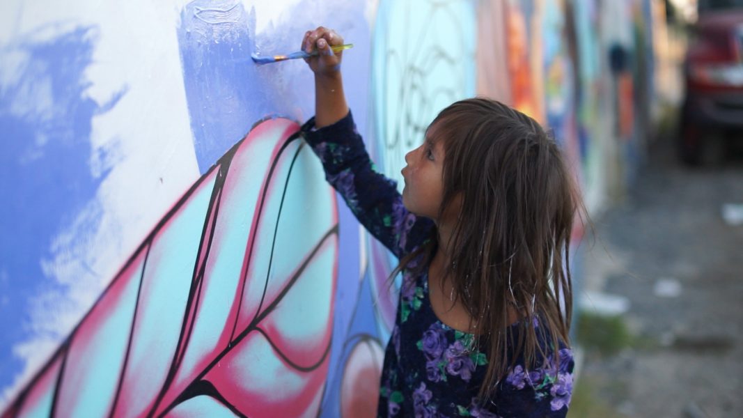 Changing Perceptions — Thunder Bay Filmmaker Chronicles Northern Community Mural Project